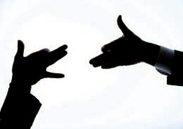 ombre silhouette réalisée avec les mains et les doigts