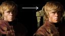 Image montrant deux étapes de dessin d'un personnage avec des cheveux blonds et des vêtements marron
